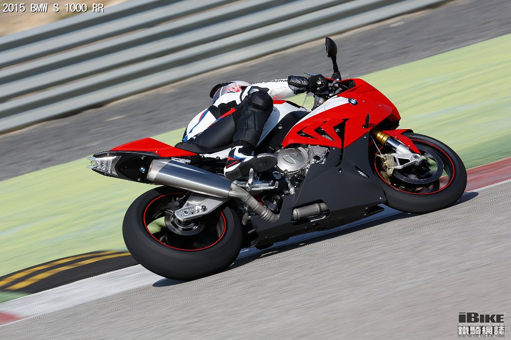 la-nuova-bmw-s-1000-rr-p90162167-highres