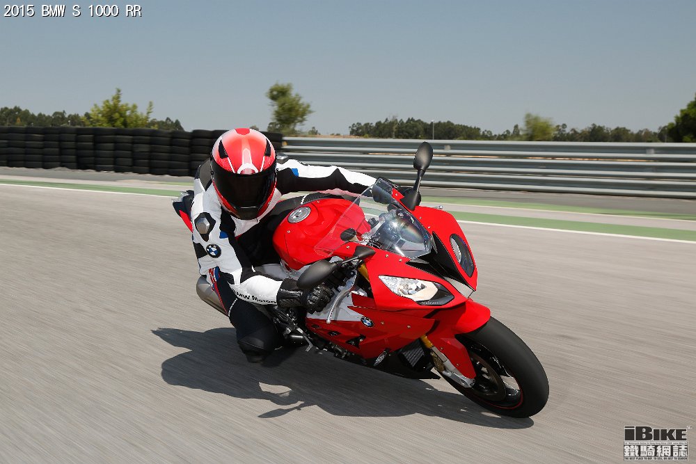 la-nuova-bmw-s-1000-rr-p90162181-highres