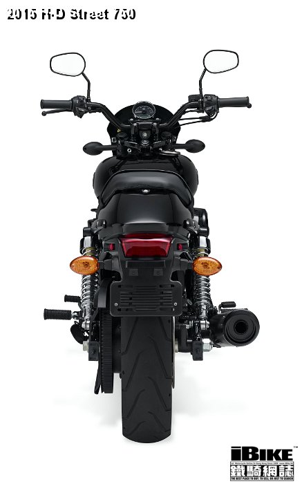 la-nuova-gamma-2015-di-harley-davidson-sempre-piu-ricca-e-completa-2443