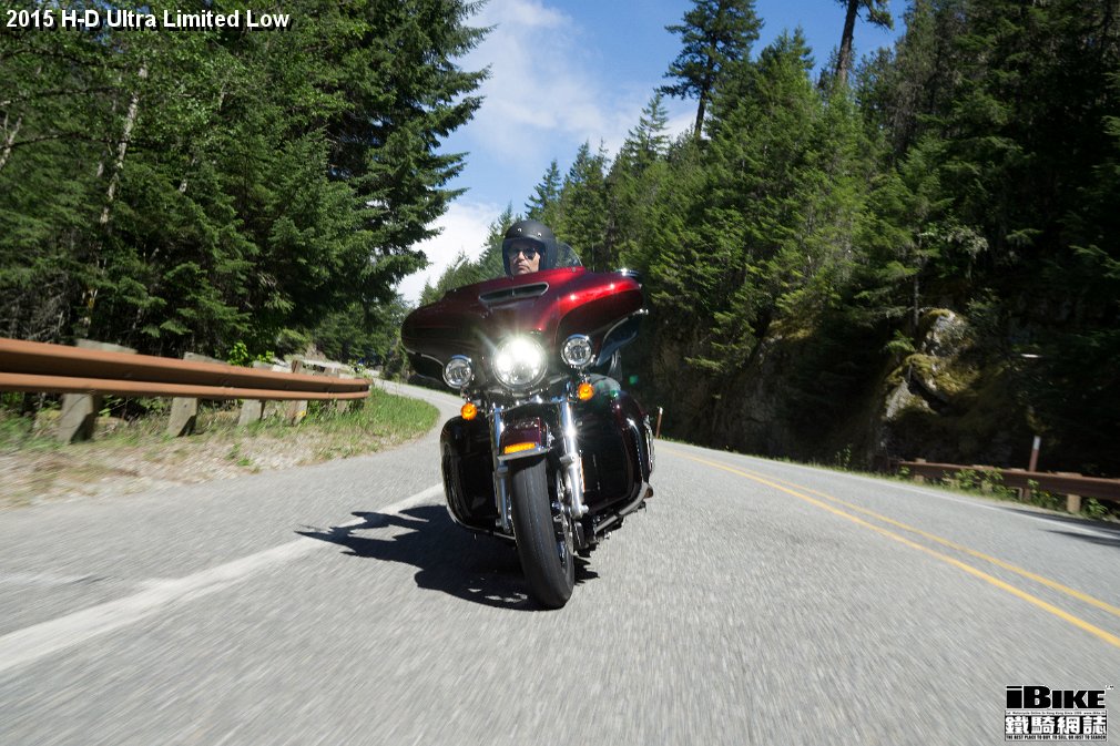 la-nuova-gamma-2015-di-harley-davidson-sempre-piu-ricca-e-completa-2325