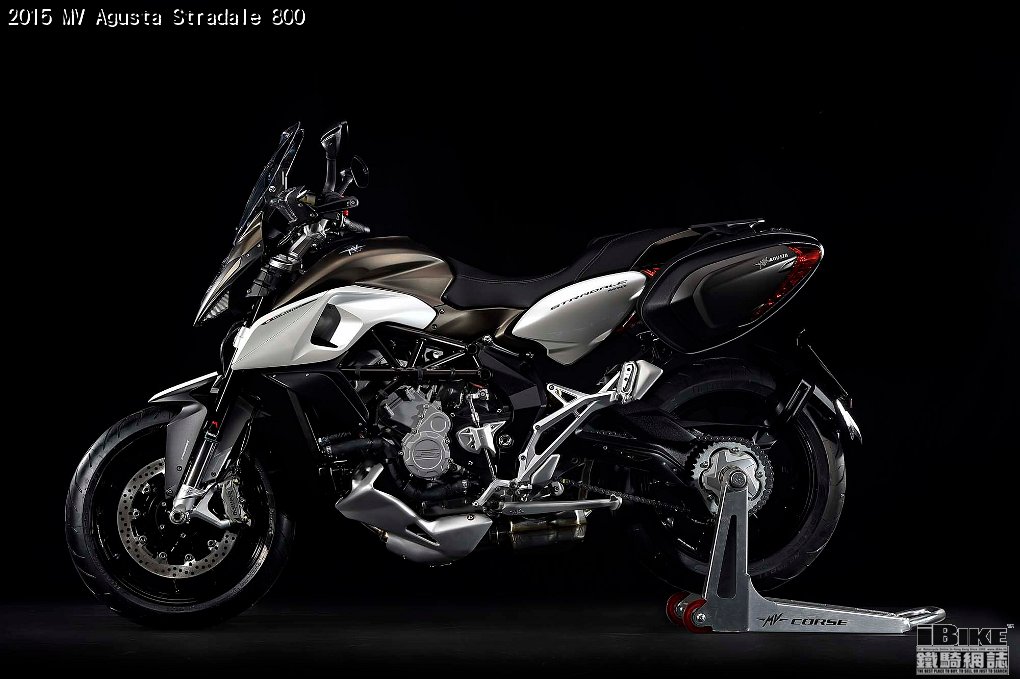 2015-MV-Agusta-Stradale-800-EICMA-04