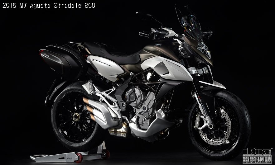 press-kit-mv-agusta-eicma-2014-stradale-800