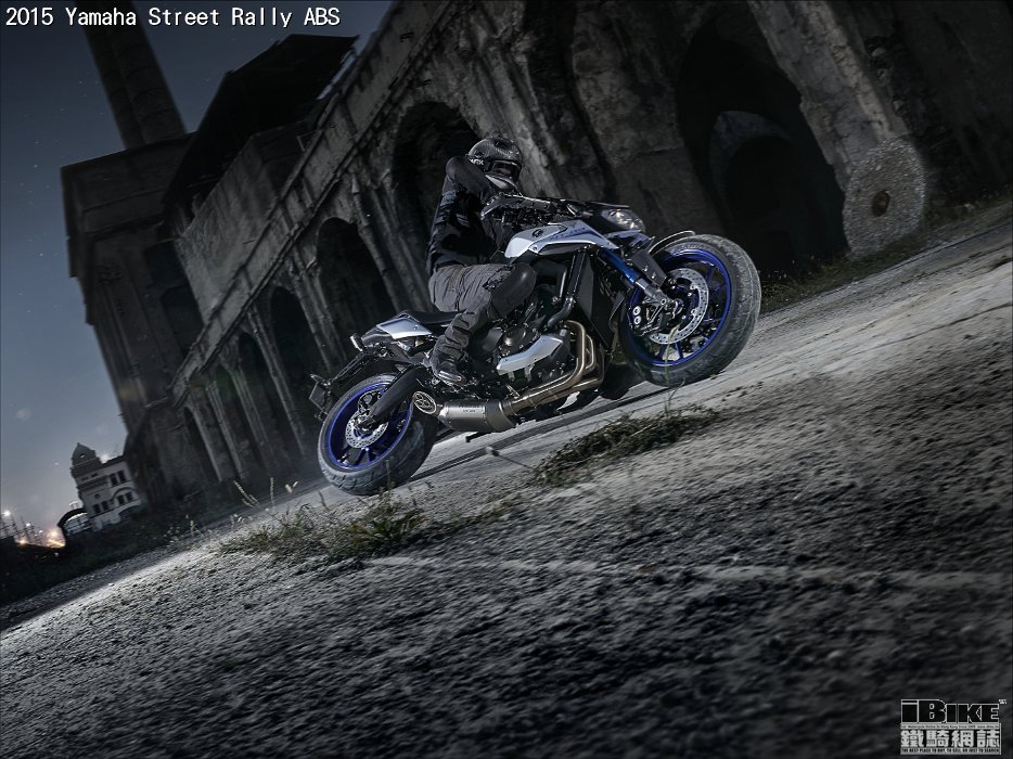 intermot-14-yamaha-presenta-il-concept-01gen-e-video-teaser-mt-09-street-rally-abs din-3
