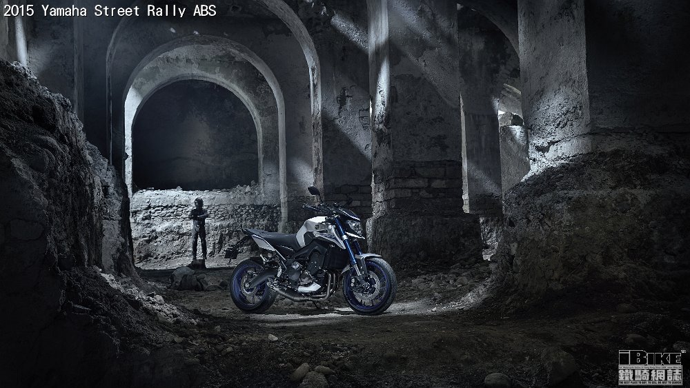 intermot-14-yamaha-presenta-il-concept-01gen-e-video-teaser-mt-09-street-rally-abs sta-3