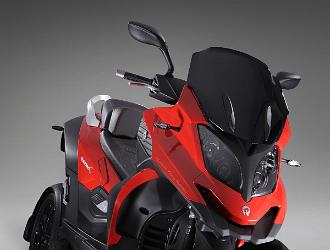 le-novita-di-quadro-a-eicma-2014-front tilt