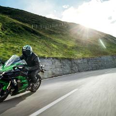 18MY Ninja H2 SX angle 18a Tracking Solo 2