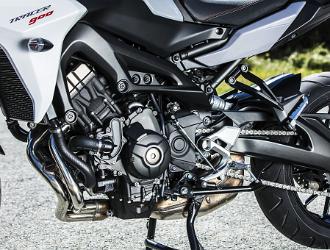 2018 YAM MT09TR EU BNS4 DET 013-55673